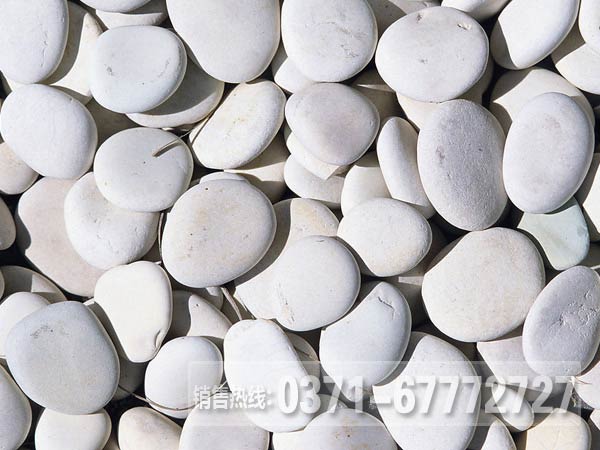 鵝卵石破碎機每小時處理多少噸鵝卵石？