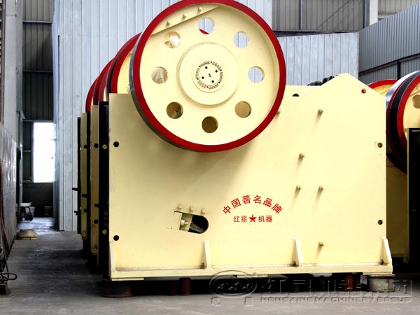 礦石破碎機(jī)設(shè)備如何選擇？河南破碎機(jī)廠家