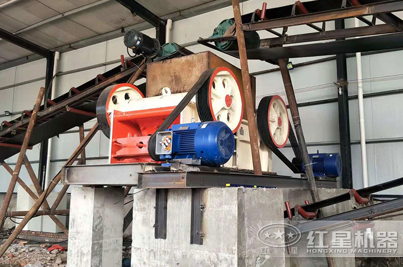 細(xì)碎破碎機(jī)有哪些？工作原理及型號參數(shù)介紹