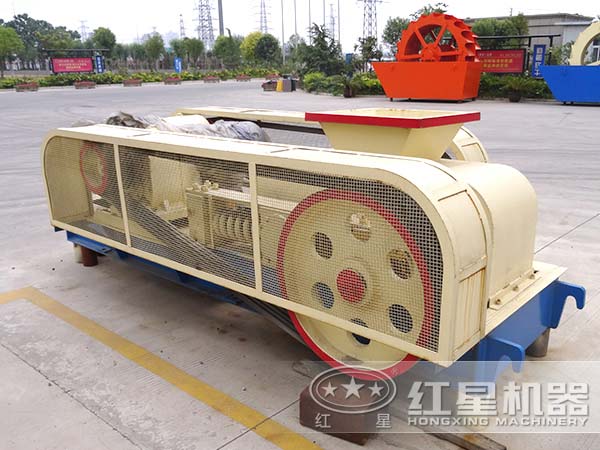 常用雙輥破碎機型號有哪些？大概價格是多少？