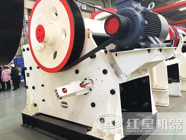 新一代CJ歐版顎式破碎機(jī)憑借高產(chǎn)、低耗迅速走紅市場