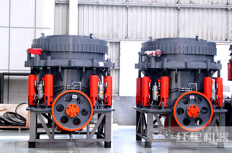 含鐵的石頭用什么破碎機(jī)粉碎比較好？
