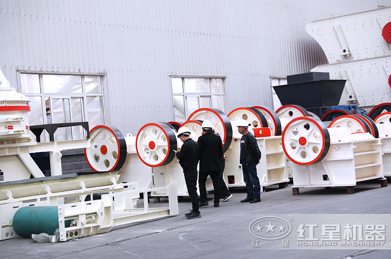石子粉碎機(jī)有哪些？哪種適合中小型石料廠？