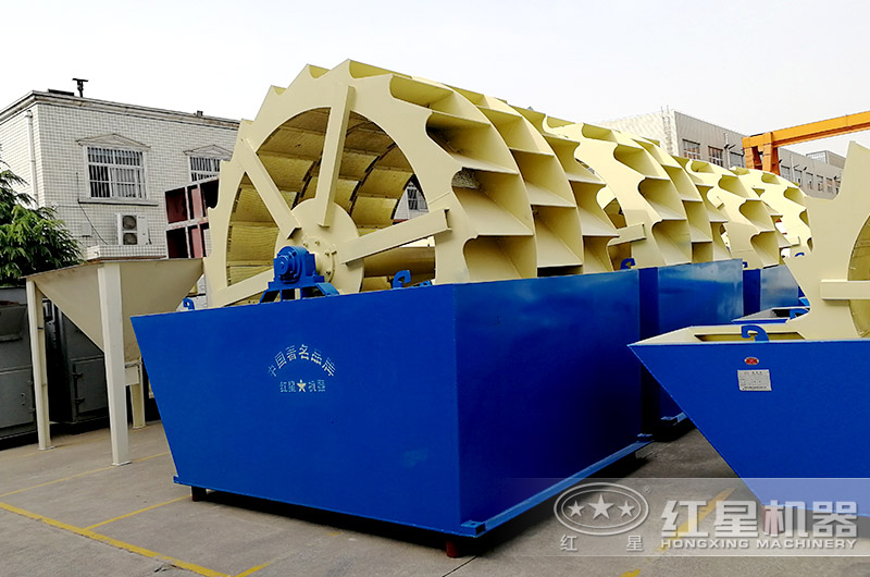 洗石英砂用什么洗？這款輪斗洗砂機(jī)效率高還便宜
