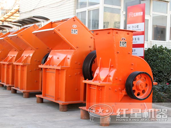 錘破機(jī)與反擊破碎機(jī)哪個(gè)更適用于二段破碎？